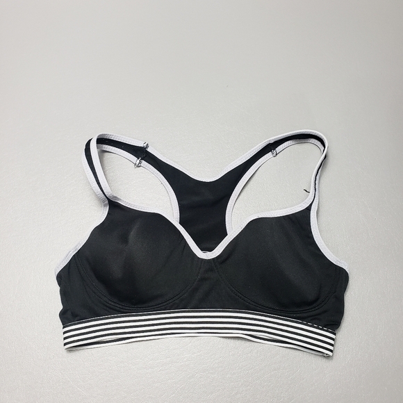 3/$15 just be black and white wireless bra women's size 34B - Picture 6 of 6